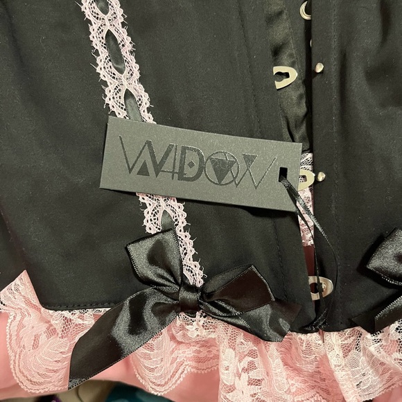 NWT - Widow x Dolls Kill Black & Pink THE CAKE TOPPER BUSTIER TOP - XL - Picture 4 of 11